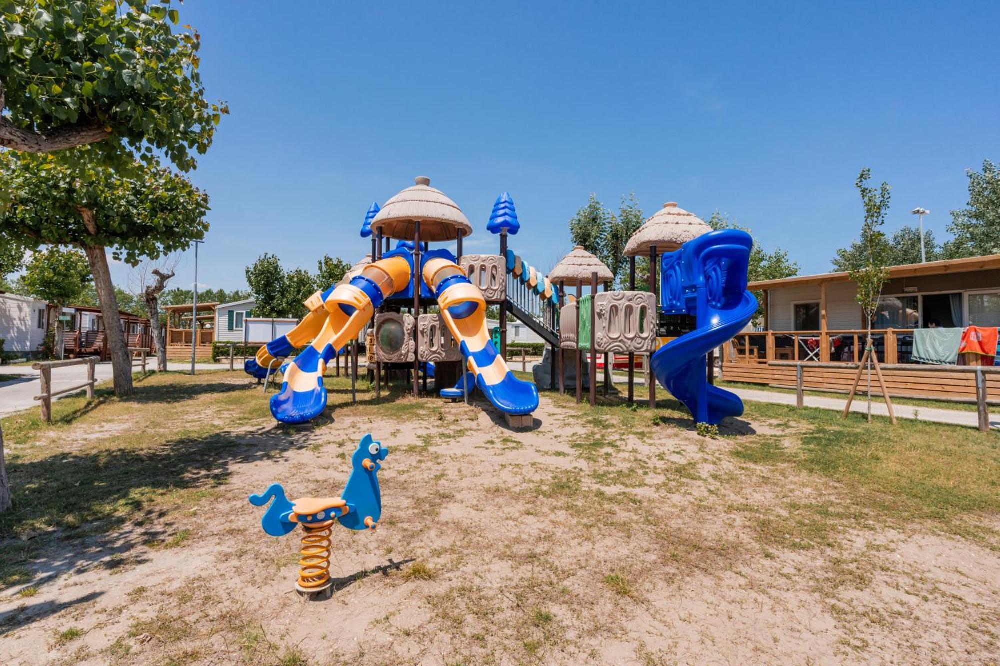 Club Del Sole Riccione Easy Camping Village Exterior foto