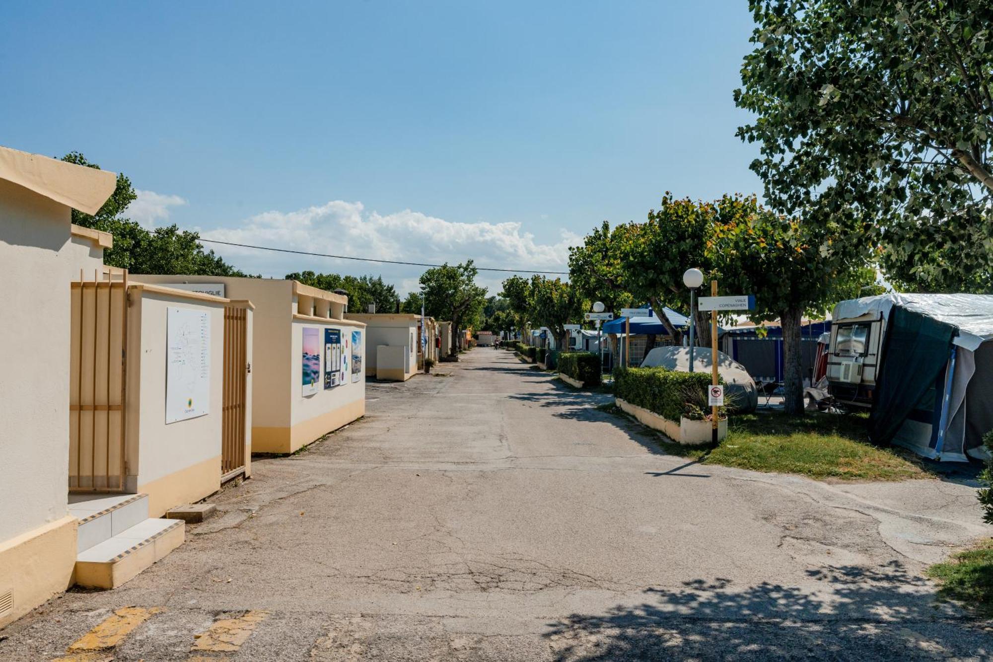 Club Del Sole Riccione Easy Camping Village Exterior foto